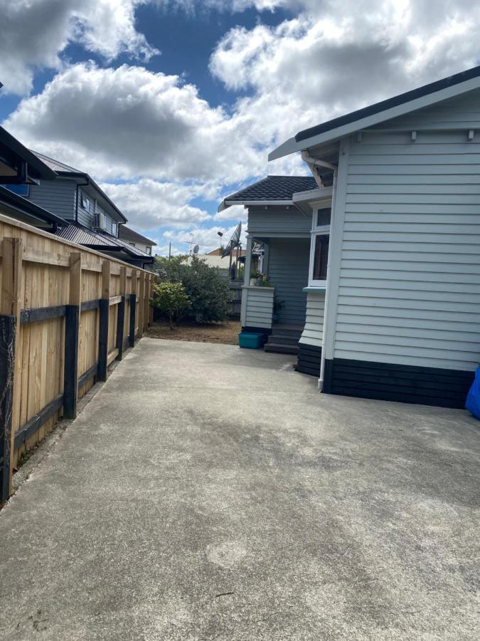 Villa Knights Rd Beauty Lower Hutt Exterior foto